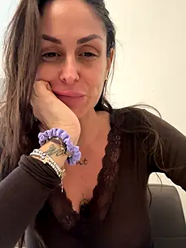 ainaht online show from 12-15-25, 02:23