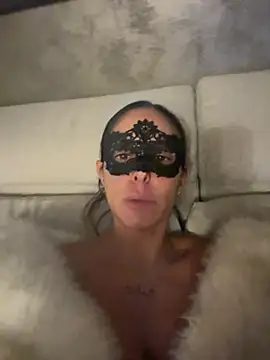 ainaht online show from 11-21-25, 08:41