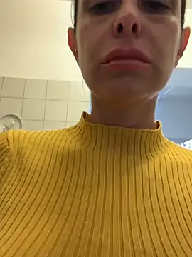 ainaht online show from 02-06-26, 08:54