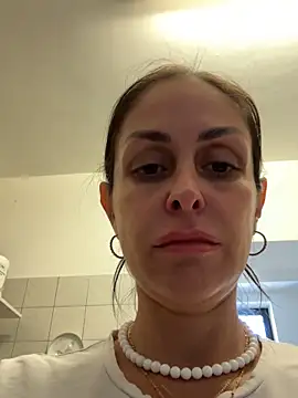 ainaht online show from 04-24-26, 07:32