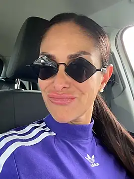 ainaht online show from 04-14-26, 02:33