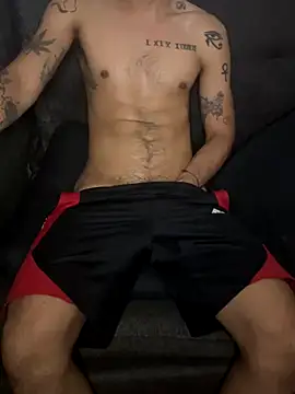 latinoxx1992 online show from 09-16-25, 01:39