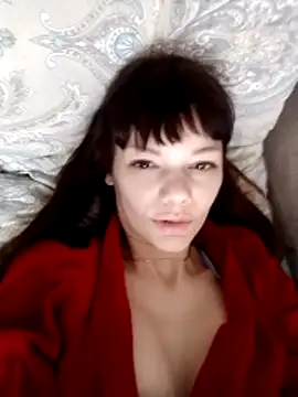 AliceSwan1122 online show from 05-01-26, 09:36