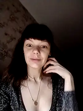 AliceSwan1122 online show from 10-28-25, 12:11