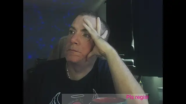 Snapshot of Sex_and_loves chatting on 11-05-25, 03:48 Sex and loves online show from 11-05-25, 03:48
