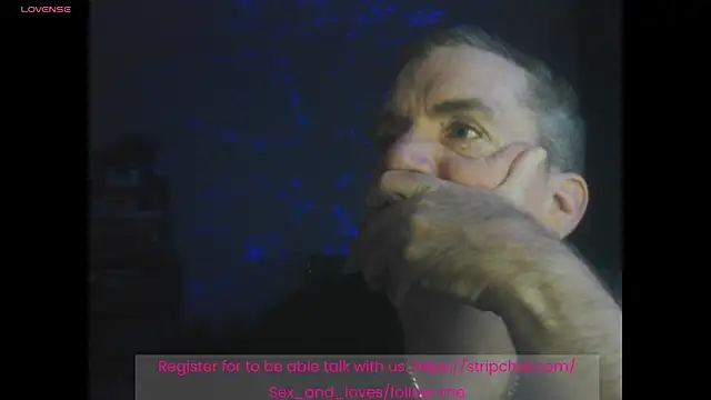 Snapshot of Sex_and_loves chatting on 11-22-25, 02:54 Sex and loves online show from 11-22-25, 02:54
