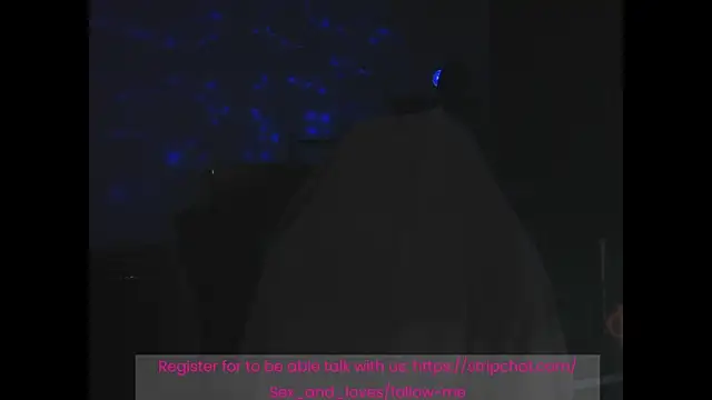 Snapshot of Sex_and_loves chatting on 11-07-25, 04:06 Sex and loves online show from 11-07-25, 04:06