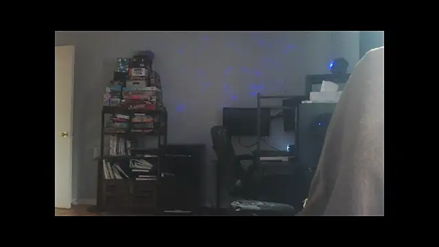 Snapshot of Sex_and_loves chatting on 11-10-25, 05:07 Sex and loves online show from 11-10-25, 05:07
