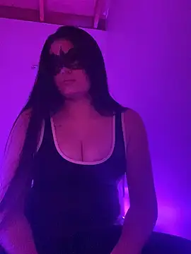 Alexiavixen28 online show from 10-06-25, 09:04