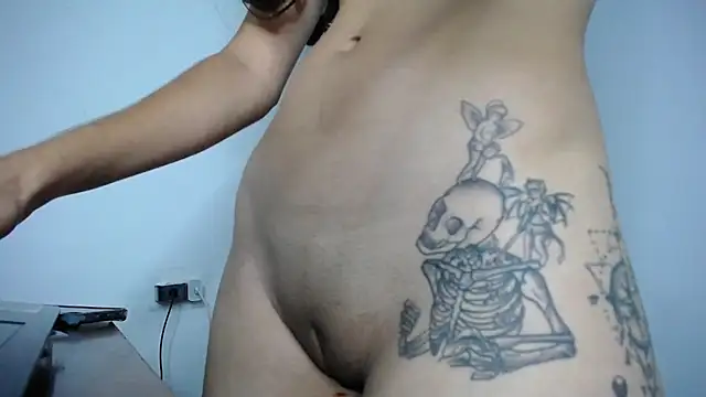 Amber Miiller2 online show from 10-15-25, 08:50