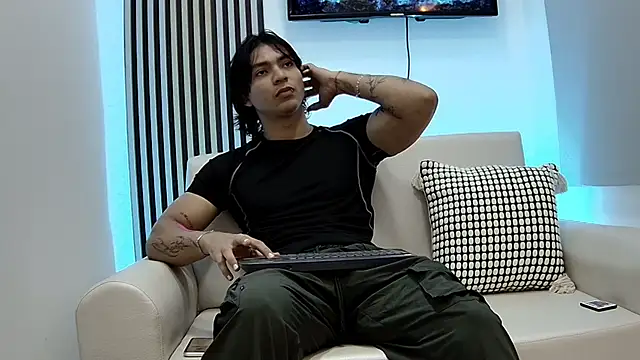 toji luxxer online show from 09-15-25, 11:43