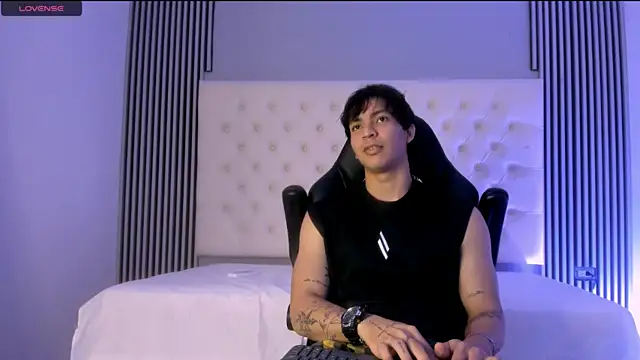 toji luxxer online show from 12-03-25, 04:13