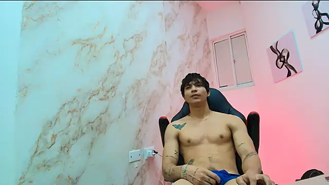 toji luxxer online show from 12-13-25, 08:04