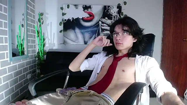 Snapshot of Jack_alvarez19 chatting on 10-21-25, 01:38 Jack alvarez19 online show from 10-21-25, 01:38
