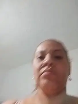 LaraStons online show from 11-06-25, 03:43