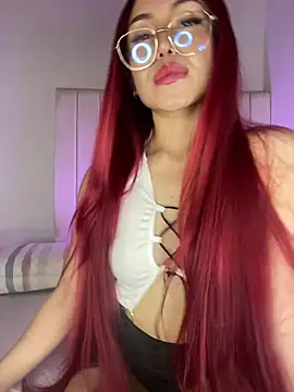 Abbi Gomez online show from 10-21-25, 12:54