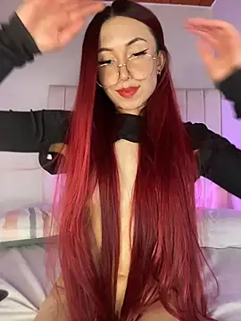 Abbi Gomez online show from 10-10-25, 01:17