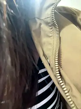 Moon pusy online show from 12-20-25, 01:30