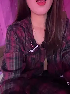 Moon pusy online show from 12-17-25, 12:48