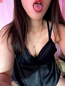 Moon pusy online show from 10-31-25, 06:10