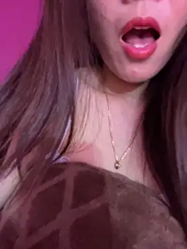 Moon pusy online show from 12-21-25, 03:03