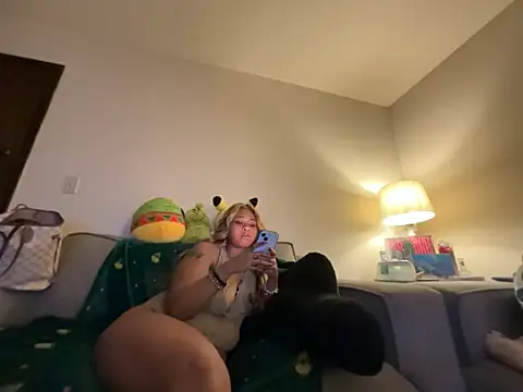 GoddessFatPuss online show from 12-23-25, 05:07