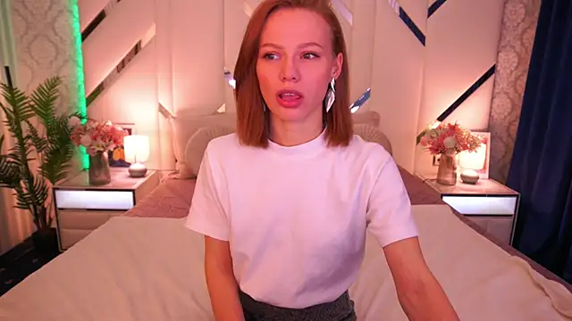 ShyySiren online show from 04-02-26, 06:53