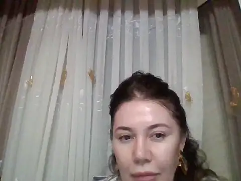 Lomivah online show from 10-24-25, 04:28