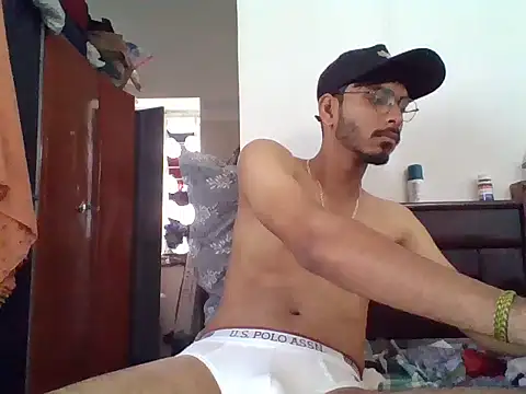 Snapshot of vikranthLong chatting on 11-04-25, 05:11 vikranthLong online show from 11-04-25, 05:11