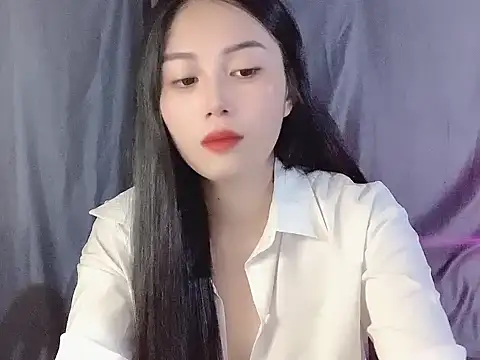 Lyly4757 online show from 10-19-25, 01:08