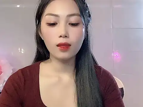 Lyly4757 online show from 10-25-25, 09:41