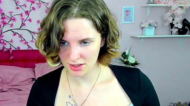 SabrinaRayX online show from 10-13-25, 12:40