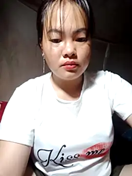 Snapshot of emilyzz chatting on 03-29-26, 09:27 emilyzz online show from 03-29-26, 09:27