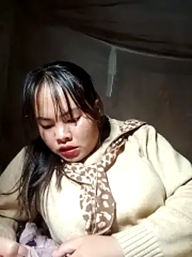 Snapshot of emilyzz chatting on 03-09-26, 10:08 emilyzz online show from 03-09-26, 10:08