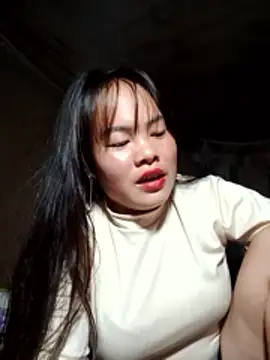 Snapshot of emilyzz chatting on 03-02-26, 02:24 emilyzz online show from 03-02-26, 02:24