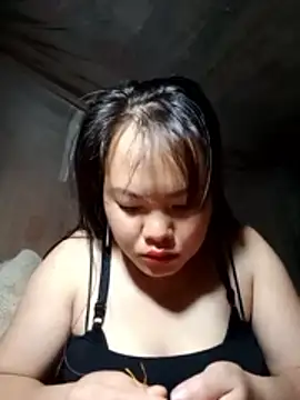 Snapshot of emilyzz chatting on 03-22-26, 02:26 emilyzz online show from 03-22-26, 02:26