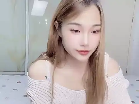 Snapshot of W-Sunflower chatting on 10-17-25, 02:19 W-Sunflower online show from 10-17-25, 02:19