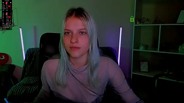 Snapshot of kaela_spell_ chatting on 10-19-25, 01:03 kaela spell  online show from 10-19-25, 01:03