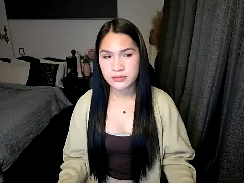 Snapshot of ZoeyJohnson chatting on 02-18-26, 09:28 ZoeyJohnson online show from 02-18-26, 09:28