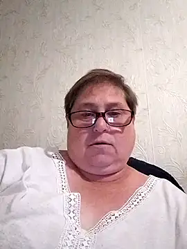 Snapshot of Nikusya-51 chatting on 06-04-26, 06:56 Nikusya-51 online show from 06-04-26, 06:56
