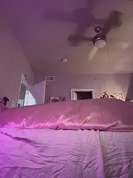 Texxaspearl online show from 03-17-26, 05:43