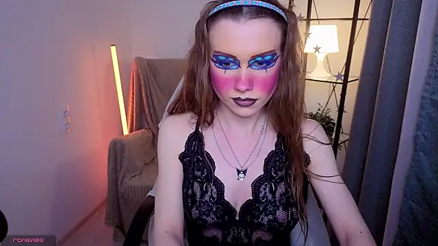 KarenSmitht online show from 04-15-26, 07:58