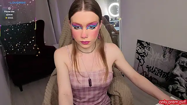 KarenSmitht online show from 01-17-26, 01:58