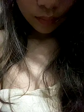 Bella sexy98 online show from 12-15-25, 02:23