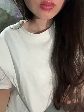 Bella sexy98 online show from 05-26-26, 02:26