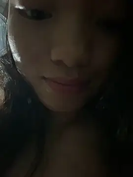 Snapshot of Bella_sexy98 chatting on 10-06-25, 01:40 Bella sexy98 online show from 10-06-25, 01:40