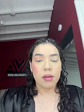 krisstenSantos online show from 12-22-25, 01:00