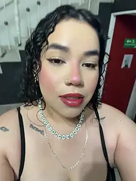 krisstenSantos online show from 04-08-26, 03:02