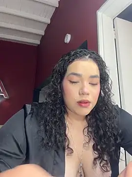 Snapshot of krisstenSantos chatting on 02-05-26, 03:19 krisstenSantos online show from 02-05-26, 03:19