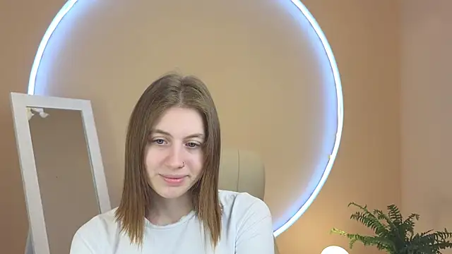 Pink Muse online show from 11-14-25, 01:48